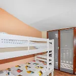 度假居 3 Bedroom Stunning In Saint-genis-des-fontai