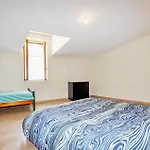 度假居 3 Bedroom Stunning In Saint-genis-des-fontai