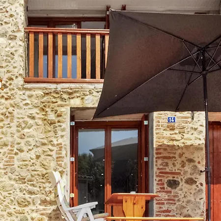 3 Bedroom In Casa vacanze Saint-Génis